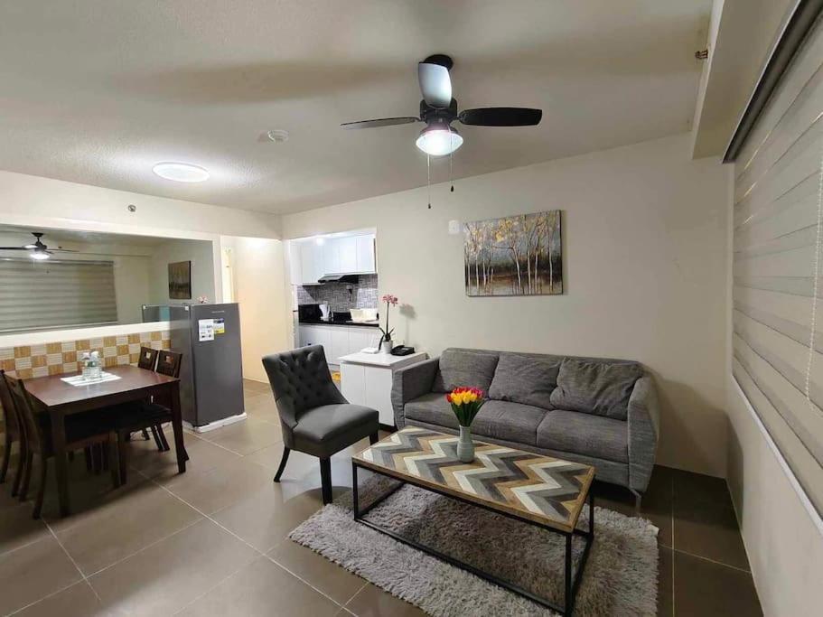 Amalfi De Mare T2 Unit 104 2br Internet Netflix Apartment