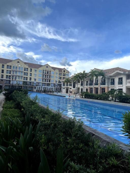 Amalfi De Mare T2 Unit 104 2br *