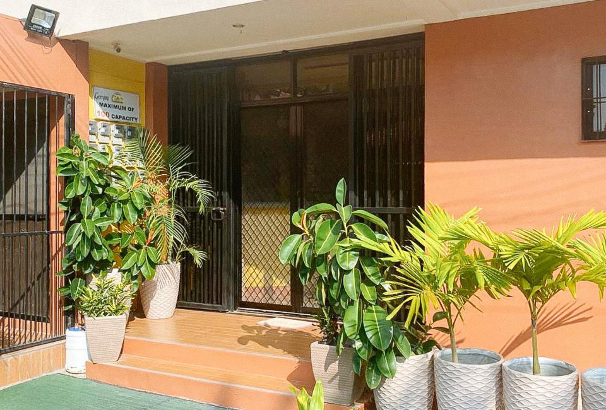 Hotel Reddoorz At La Briana Santa Fe, Bantayan Cebu