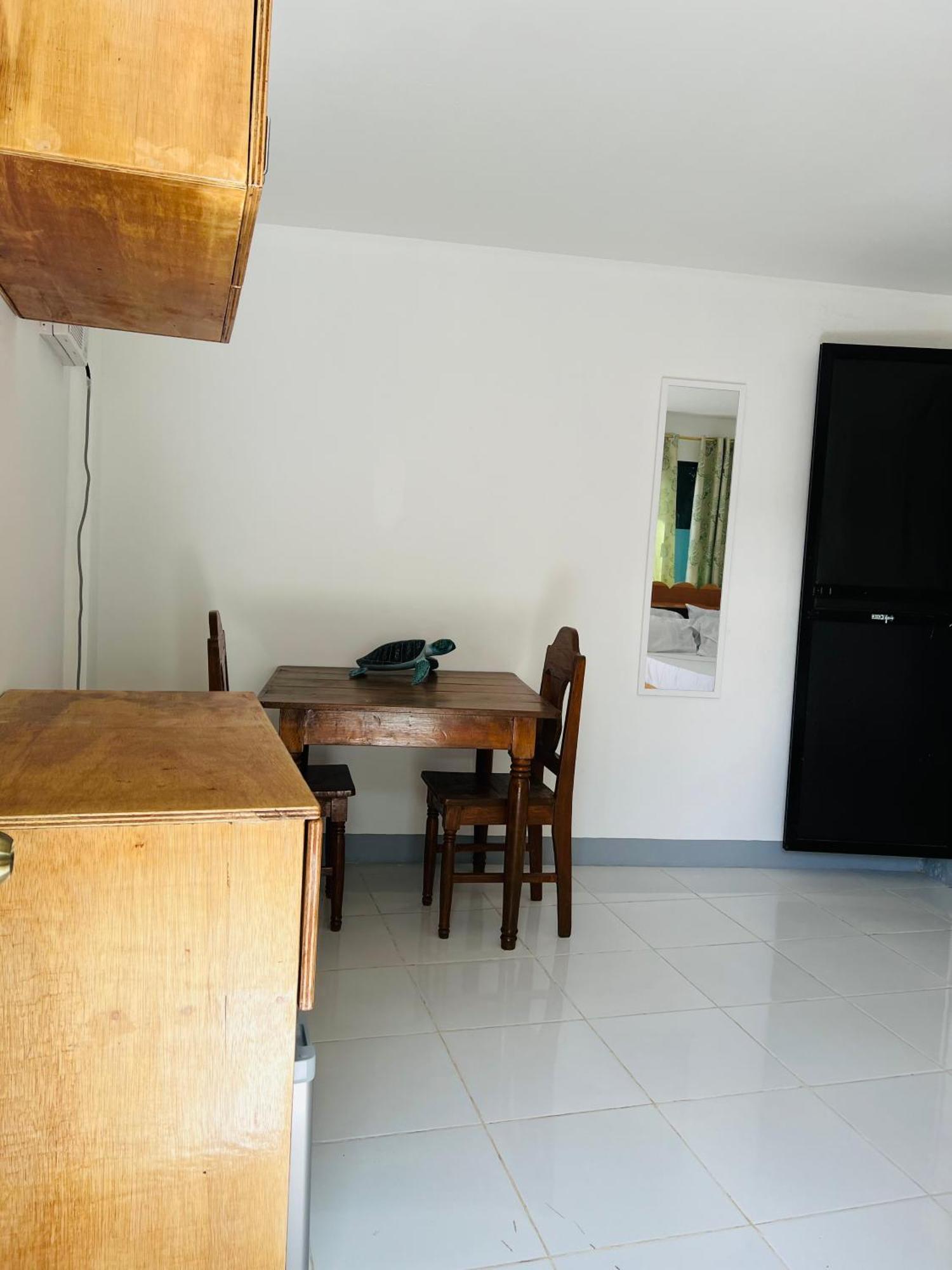 Guest house Gjes And Moalboal