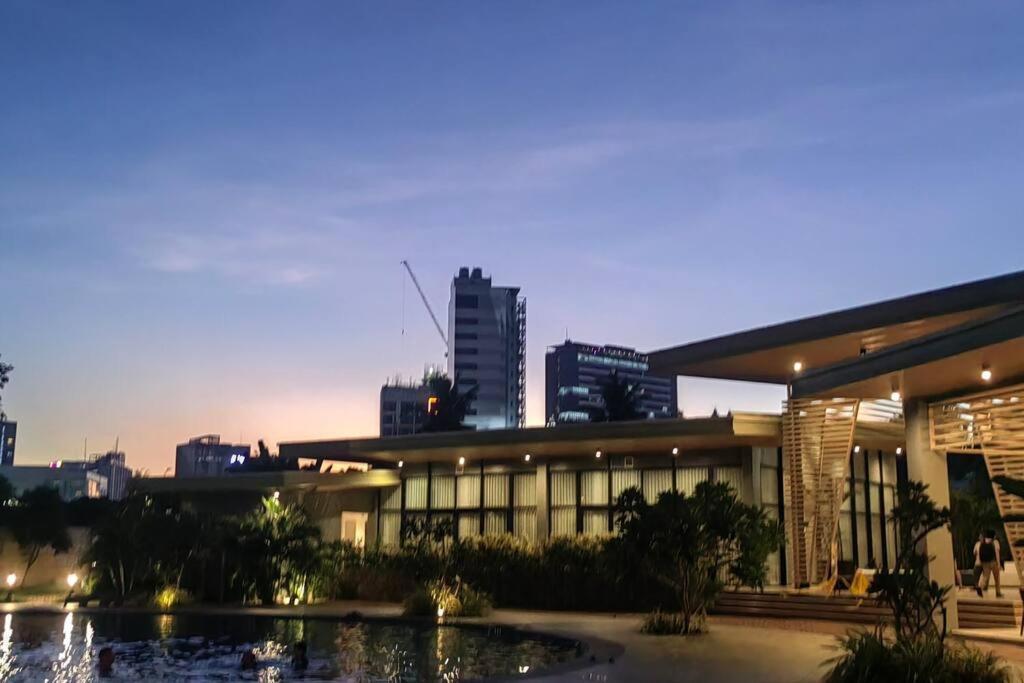 Grand Residences North Tower A-studio Unit Apartment *