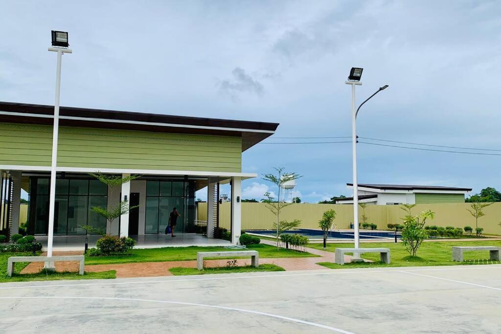 Nearest In Airport, Malls &school Apartment Lapu-Lapu City