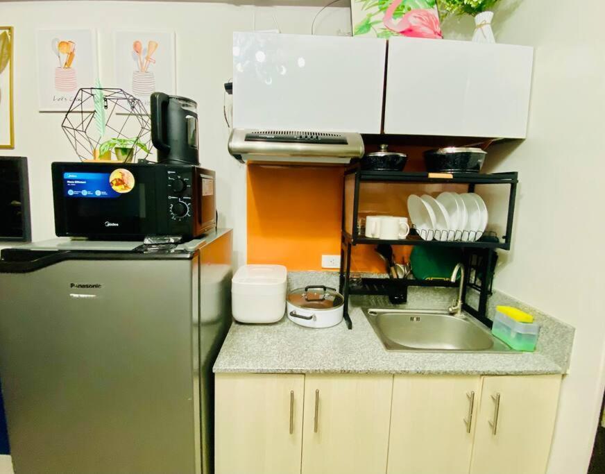 Apartment Nearest In Airport, Malls &school