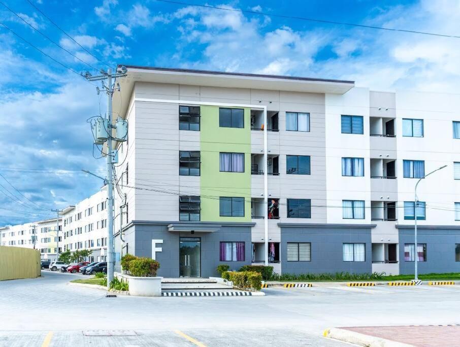 Nearest In Airport, Malls &school Apartment Lapu-Lapu City