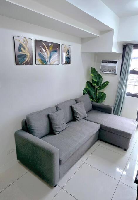 1br T2 With Balcony Panoramic View At Horizons 101