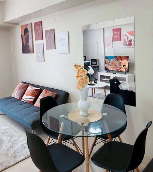 Urban Bliss Your Hideaway By Cozy Corners Apartment