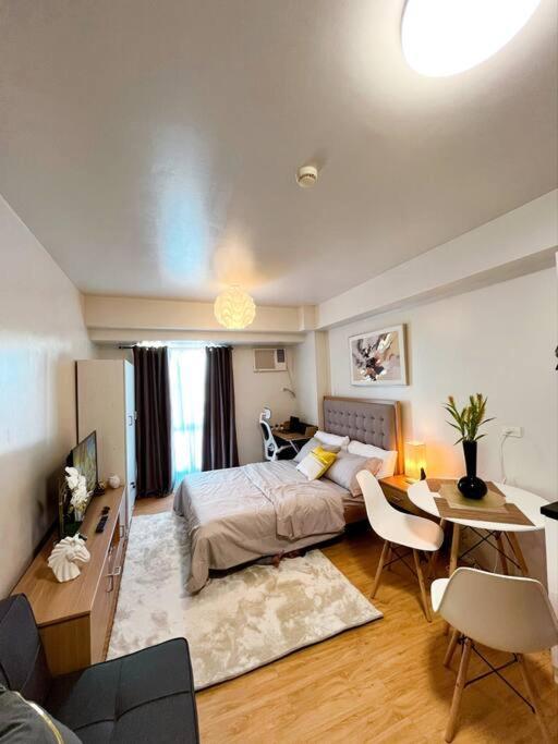Apartment Newly Renovated Cozy Desk & View In Avida It Park *