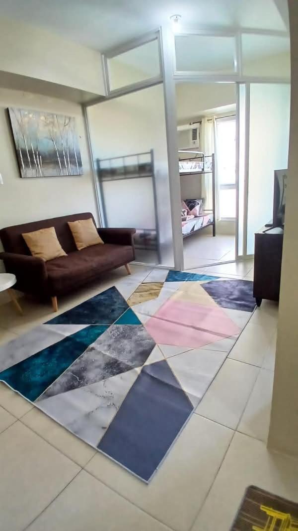 2 Bedroom Unit, Avida Tower Riala By Villahermia Apartment Cebu