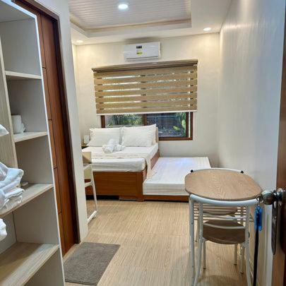 Aparthotel Happynest In Santa Fe Bantayan Island Pooc