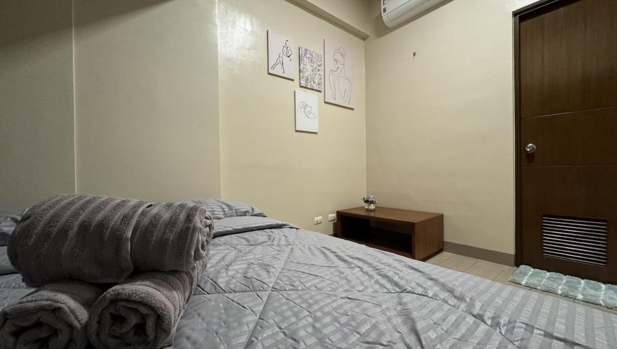 Apartment Mactan Newtown 1-bedroom Unit With Pool View And Seaview *