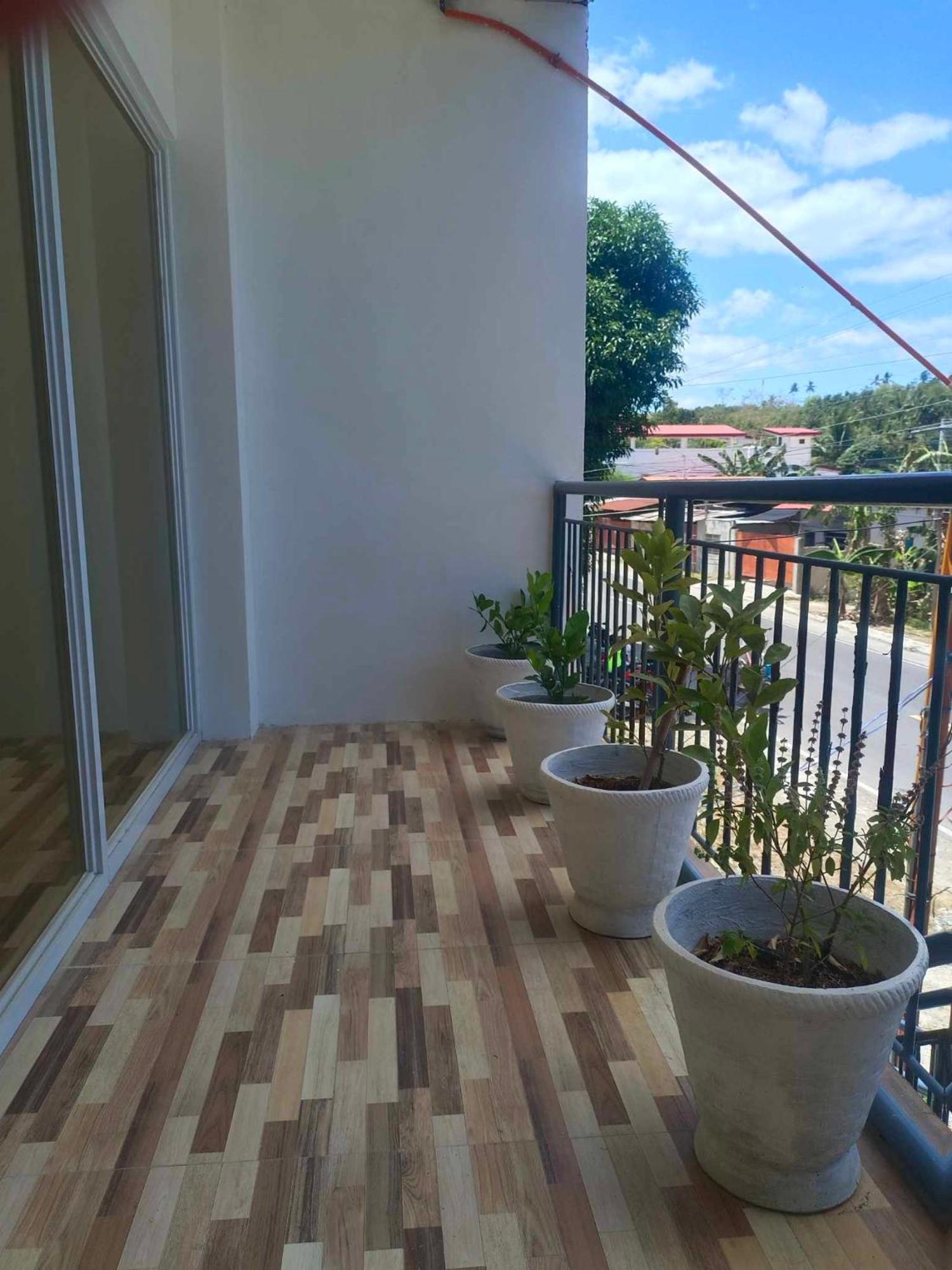 Guest house Warm Tourist Badian