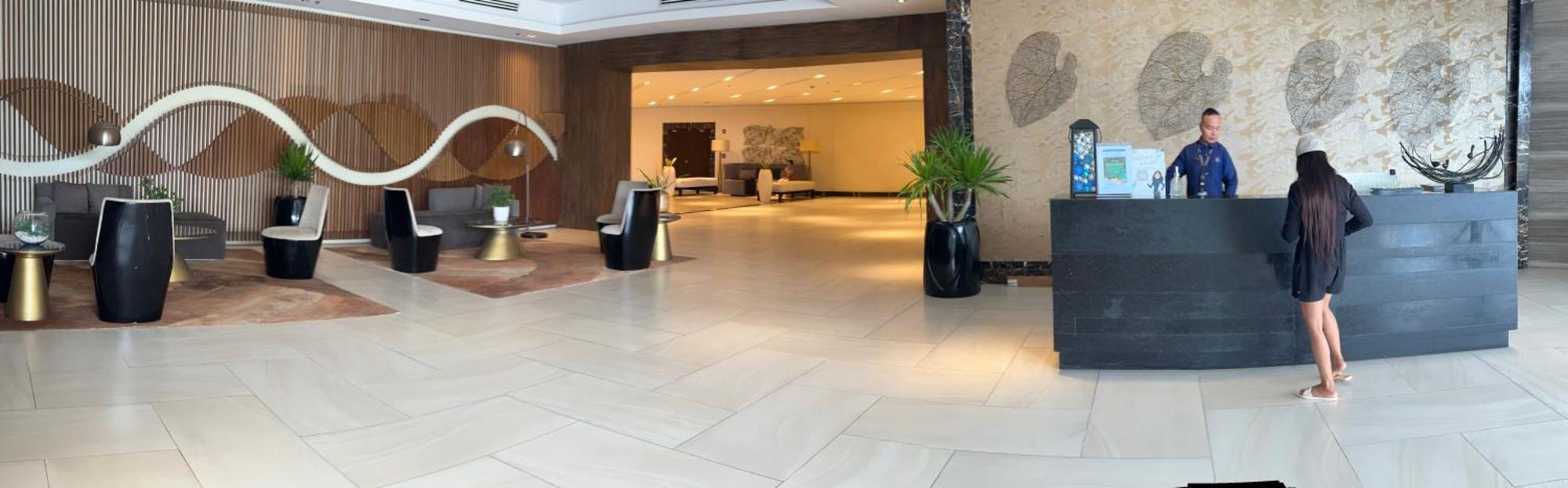 C1 -8nb With Pool Mactan Newtown Center Of Cebu Phillippines 15mins From Airport Apartment *