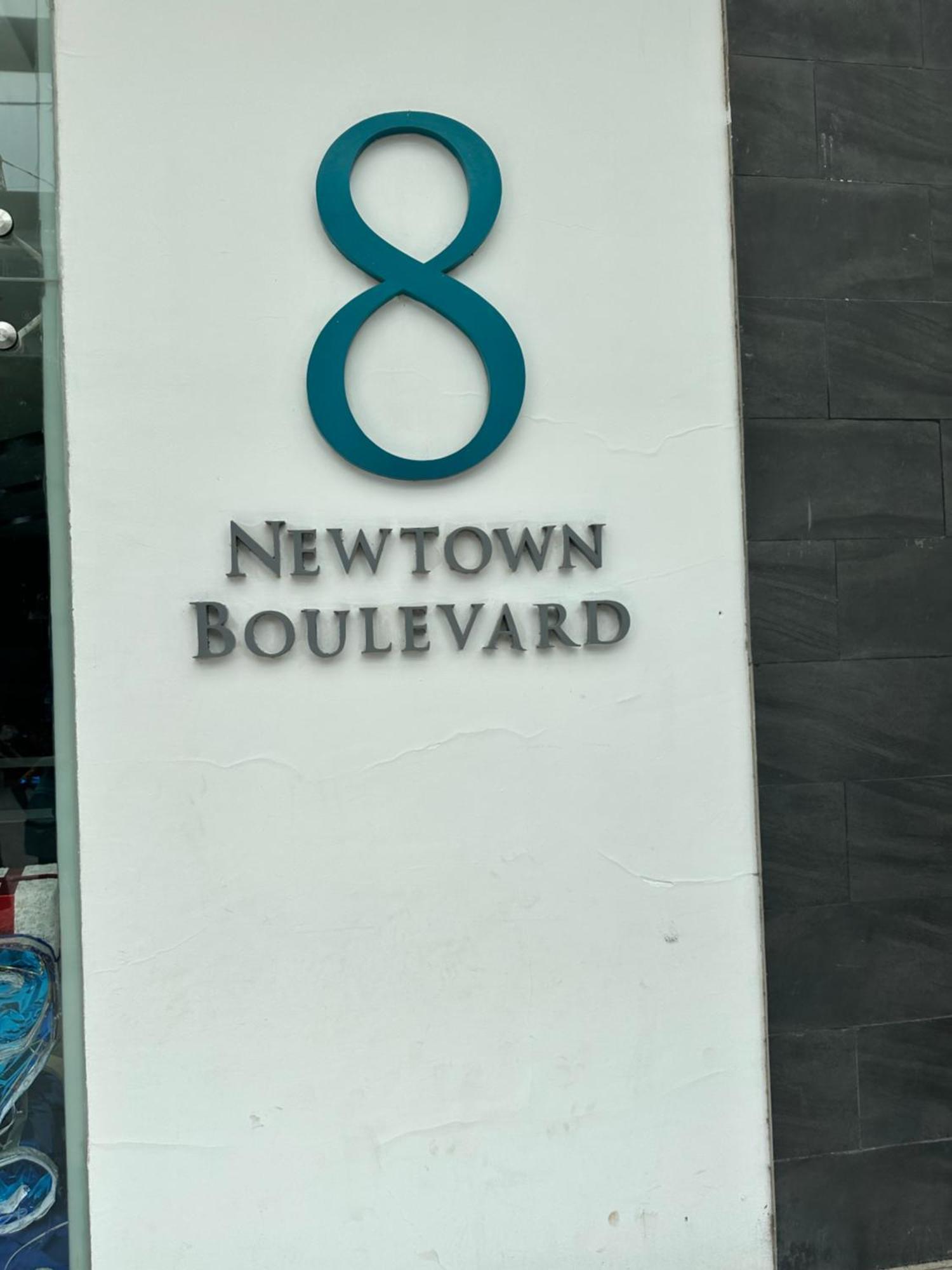 C1 -8nb With Pool Mactan Newtown Center Of Cebu Phillippines 15mins From Airport Lapu-Lapu City