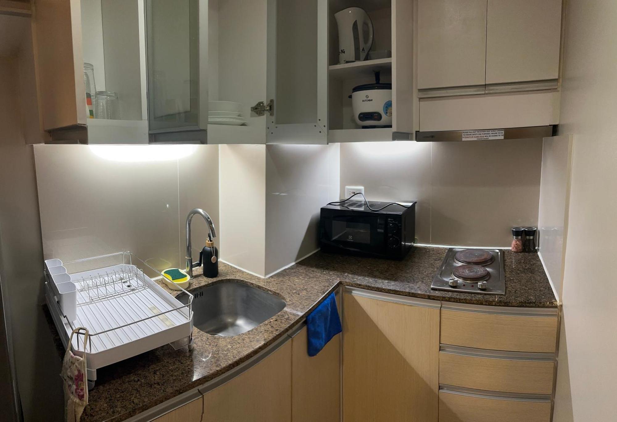 C1 -8nb With Pool Mactan Newtown Center Of Cebu Phillippines 15mins From Airport Apartment Lapu-Lapu City