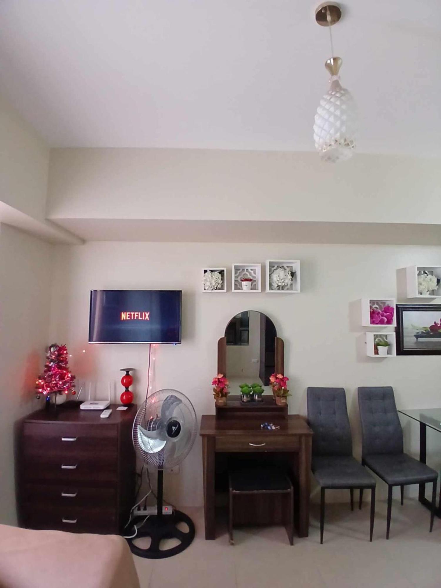 Unit Avida Towers Riala By Villahermia Condotel * Cebu