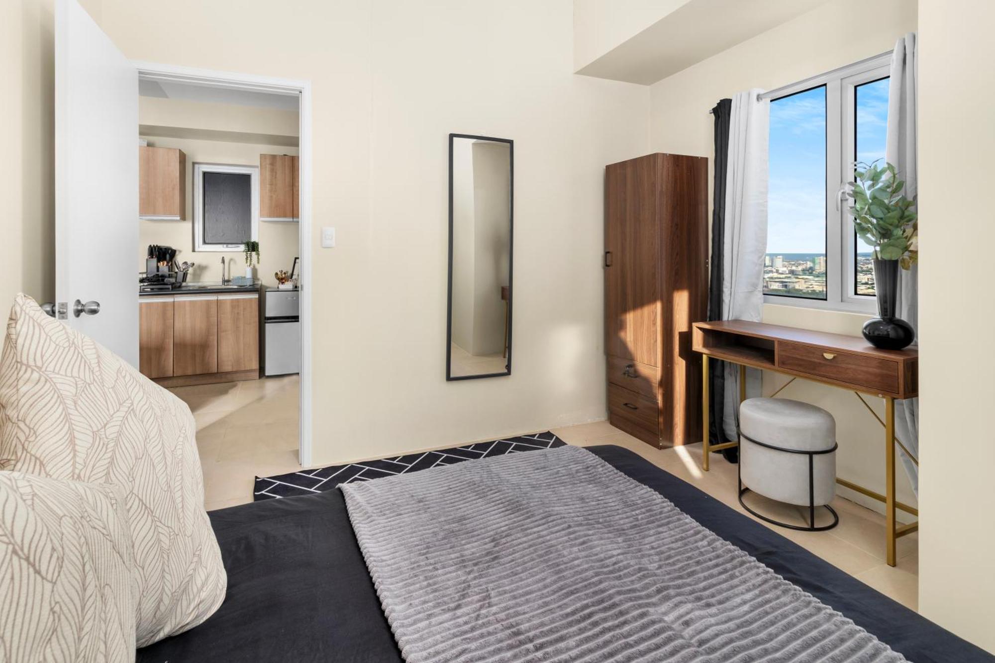 Skyline 1br In It Park - Group Friendly