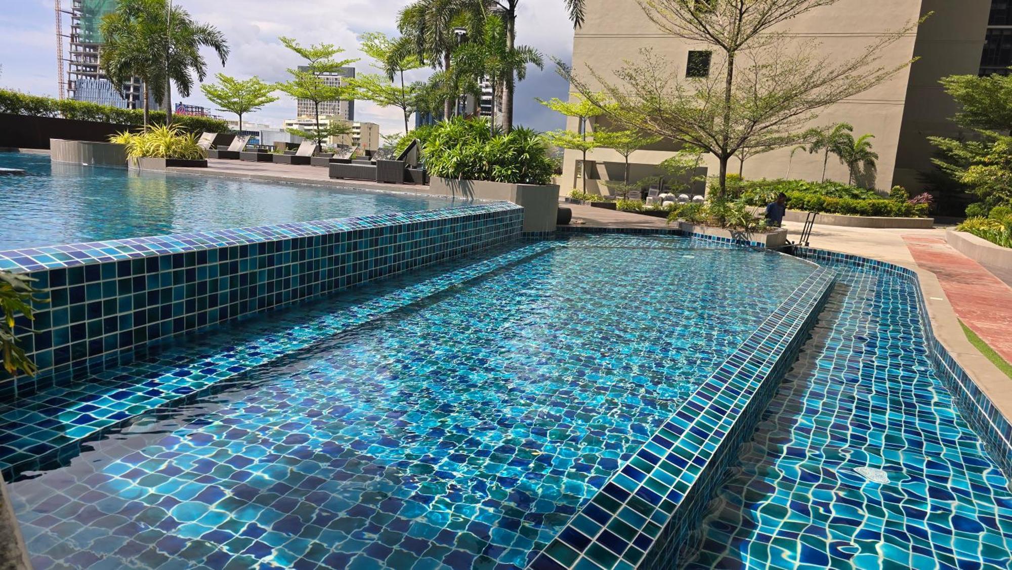 Cozy At Baseline Prestige In The Heart Of Apartment Cebu