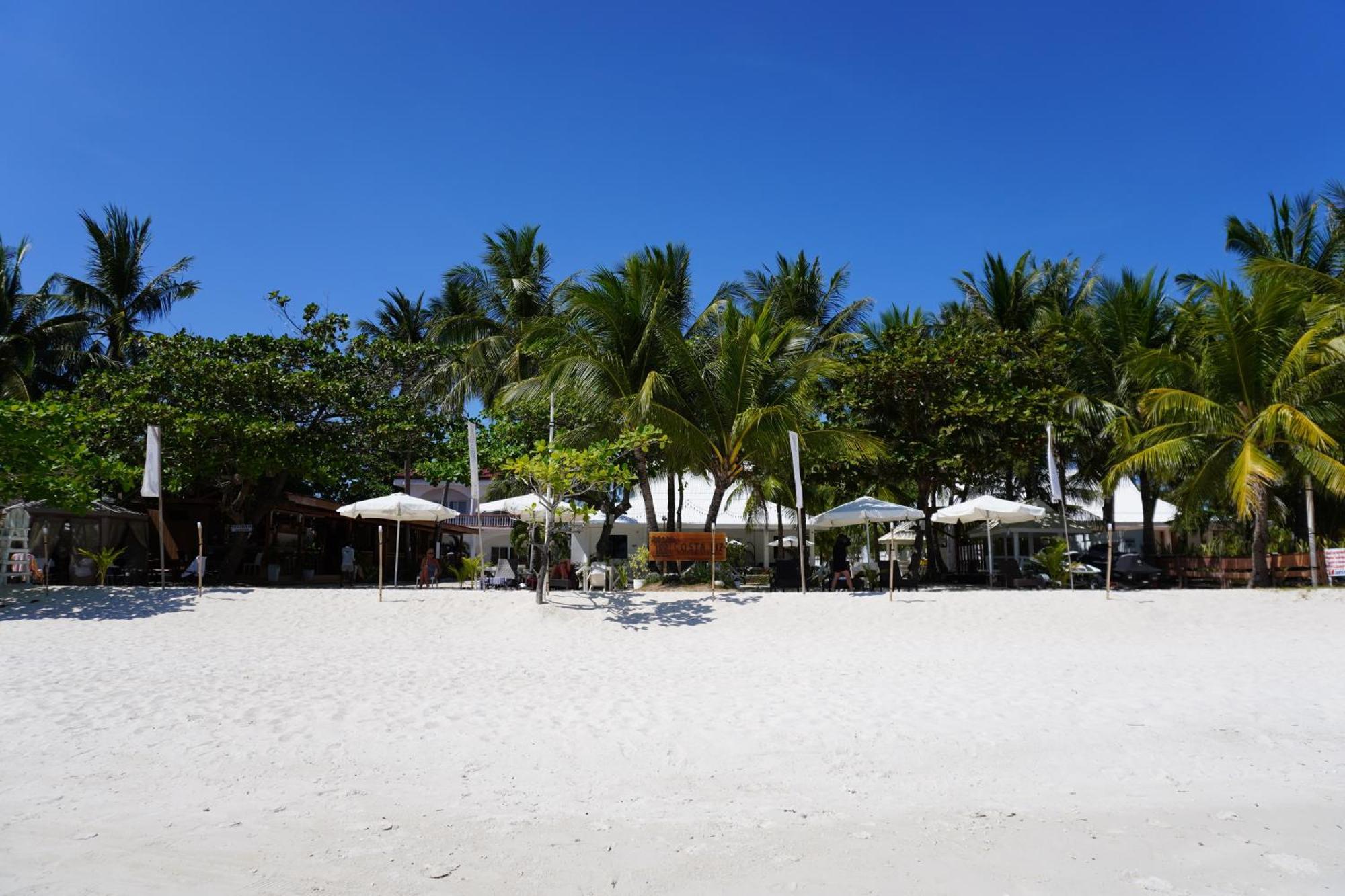 Costa Liz Island