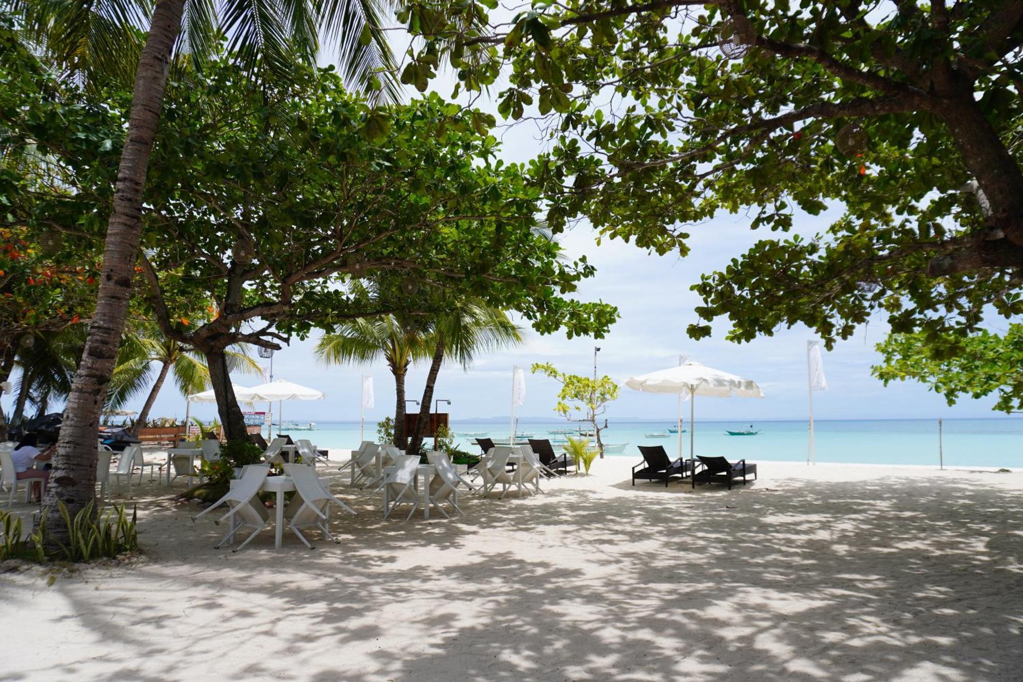 Costa Liz Island Hotel