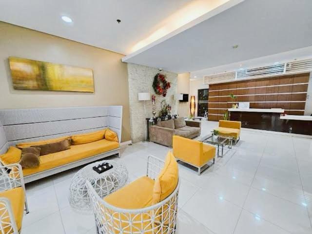 Apartment Newly Renovated Cozy Desk & View In Avida It Park *