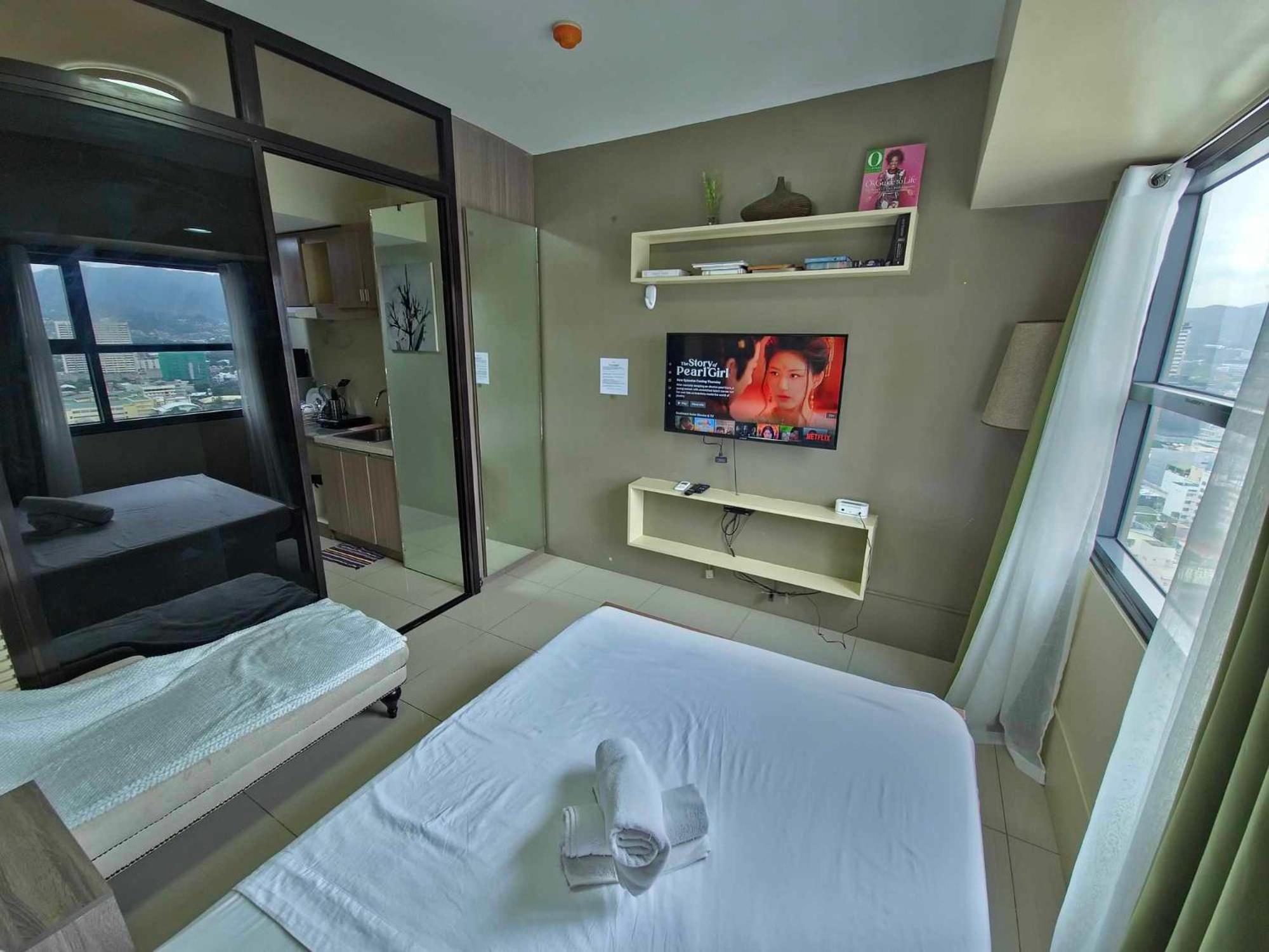 Cozy In The Center At Horizons 101 Cebu