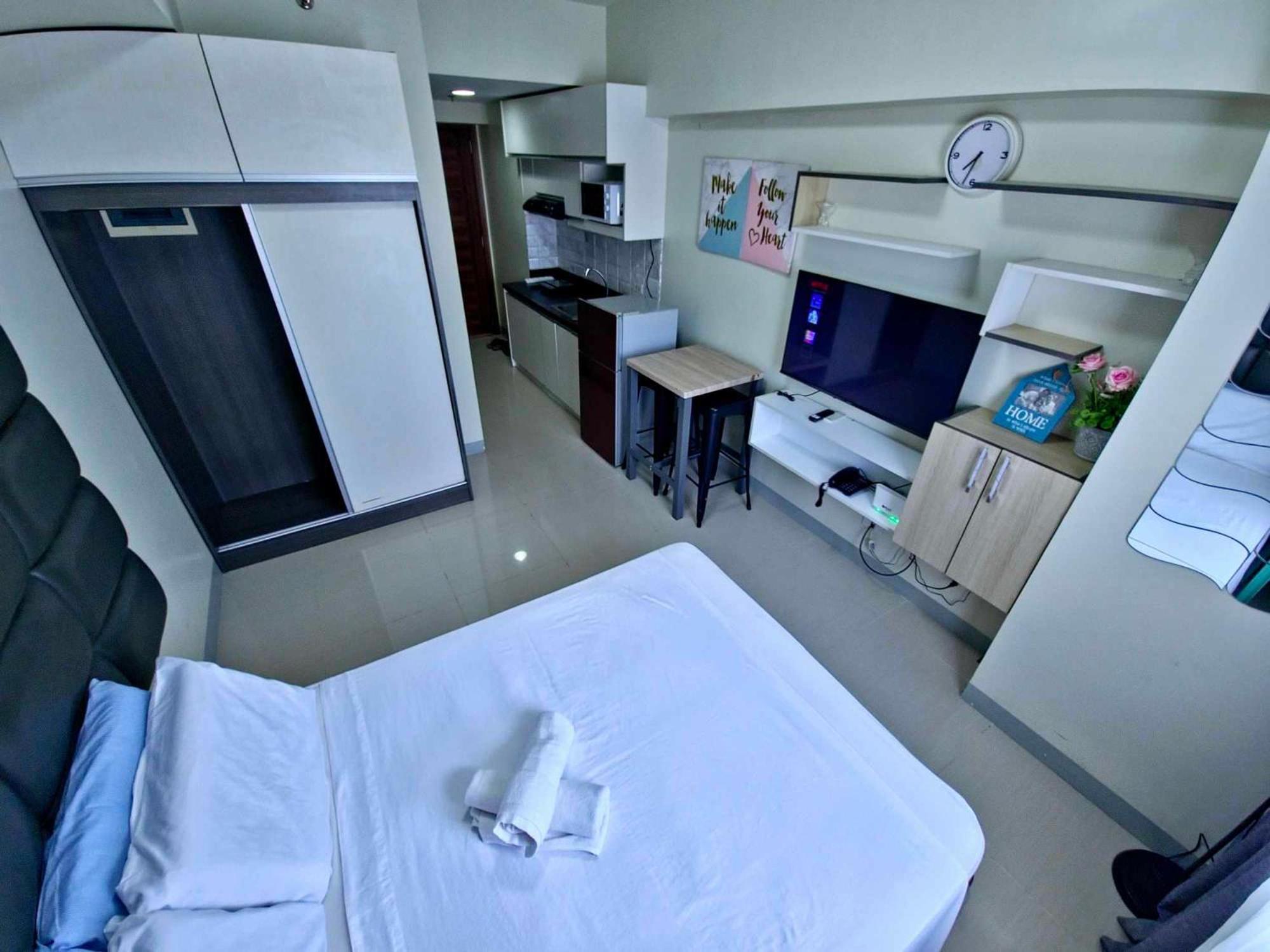 Cozy In The Center At Horizons 101 * Cebu