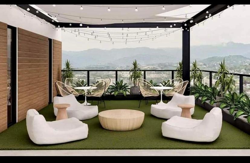 The Median Aparthotel *
