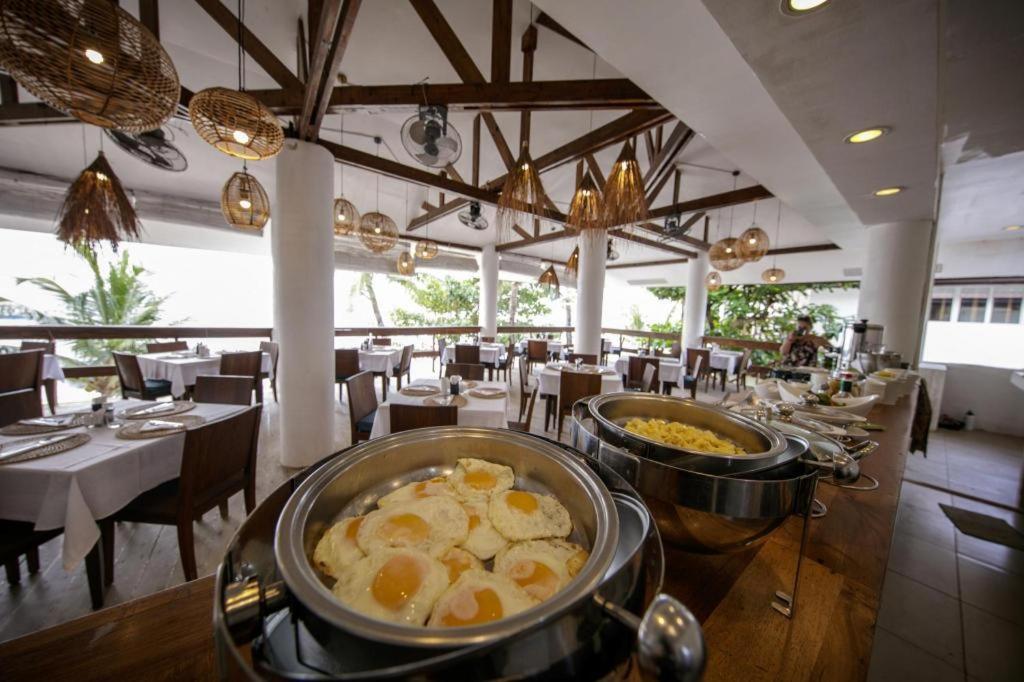 Ocean Vida And Dive Resort
