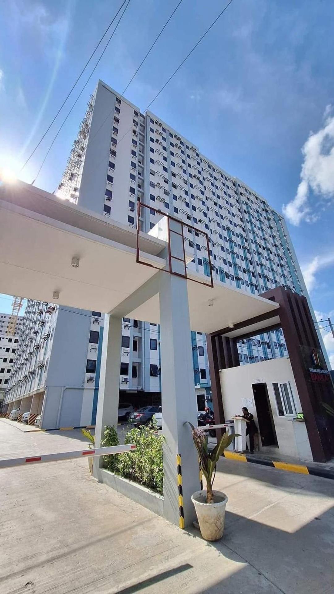 Apartment 2 Bedrooms Unit