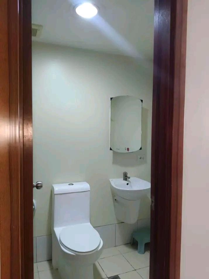 Isaiah's Place Aparthotel