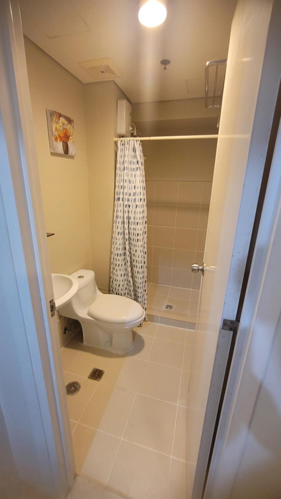 Penthouse - 2br In Avida Tower 1 - 500mbp Wifi! *
