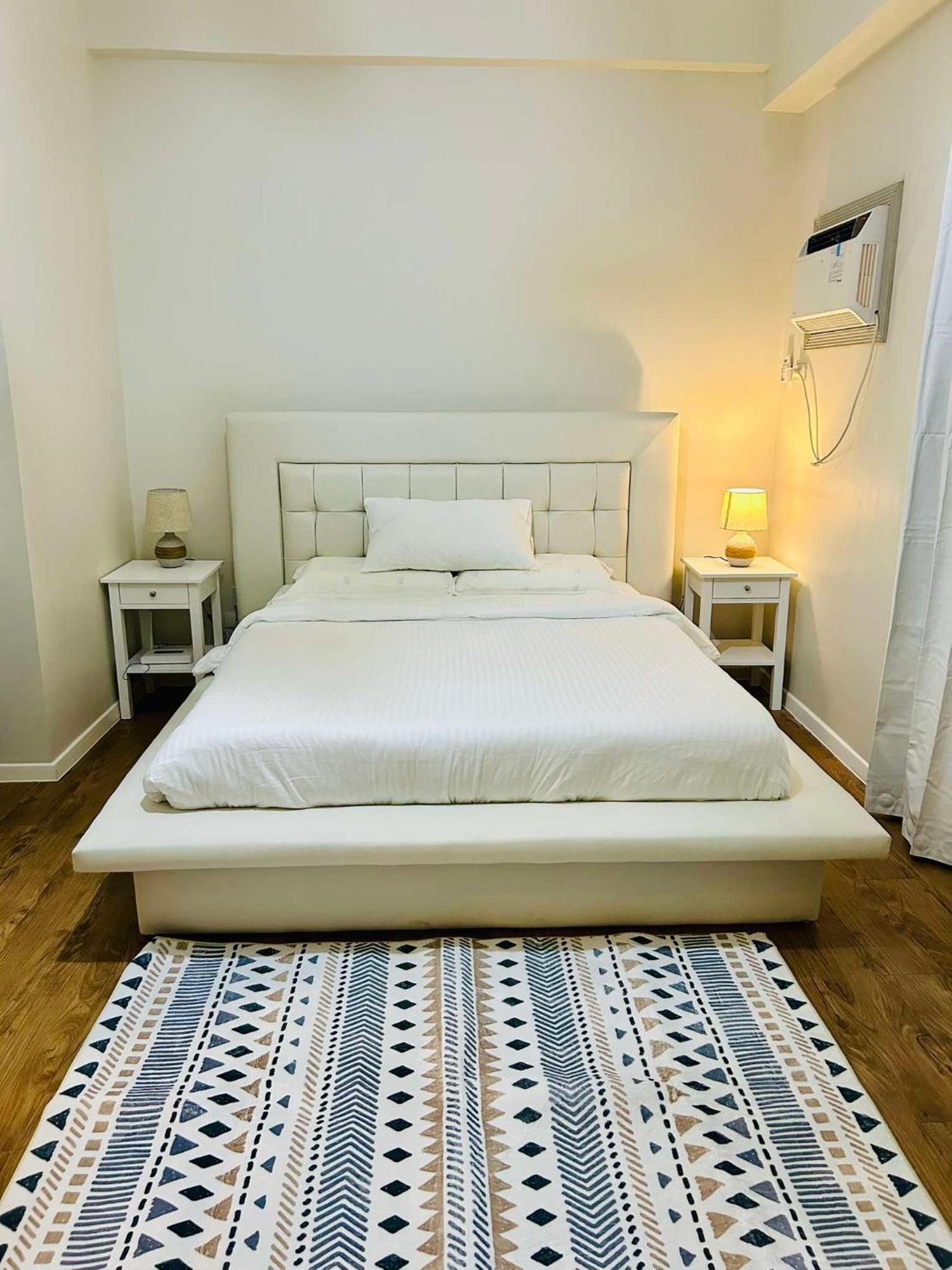 Cozy And Sunny Near To Mactan Cebu International Airport - Amani Grand & Residences Lapu-Lapu City