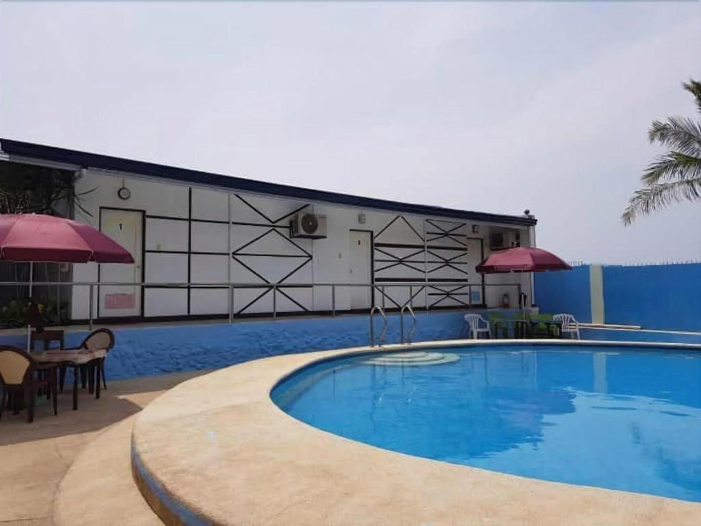 Resort Giswold-lagunde Oslob