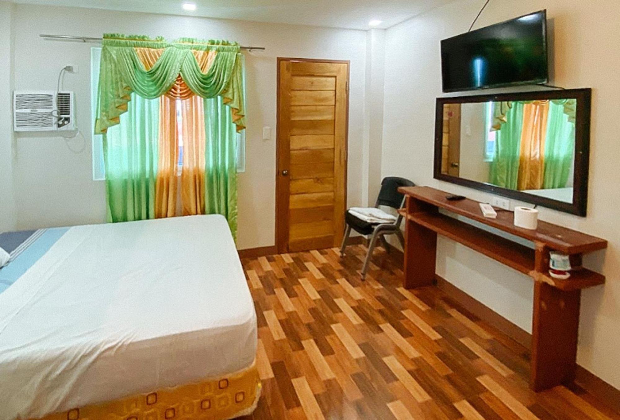 Reddoorz @ 4ks House Bogo Cebu Hotel