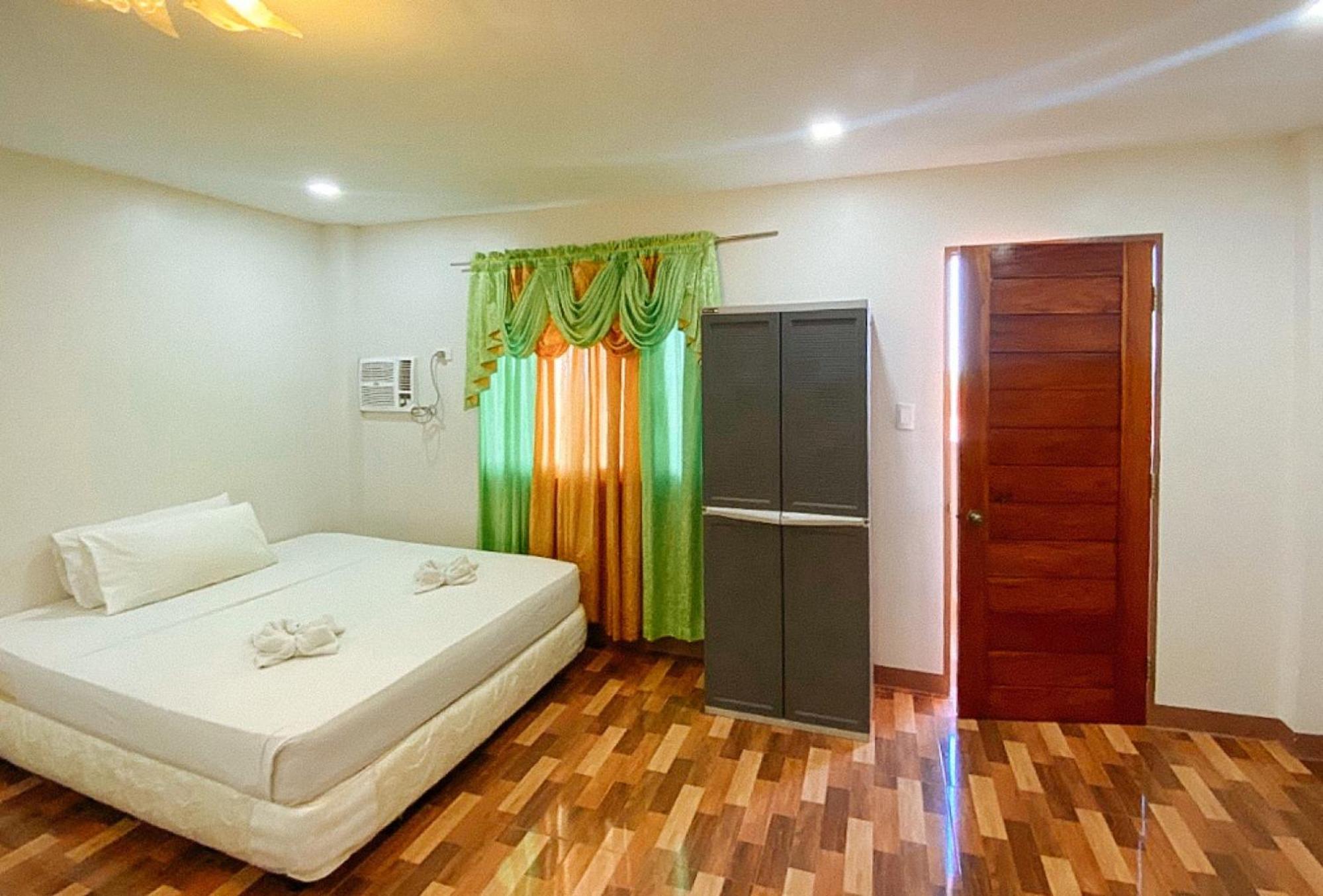 Reddoorz @ 4ks House Bogo Cebu Hotel *