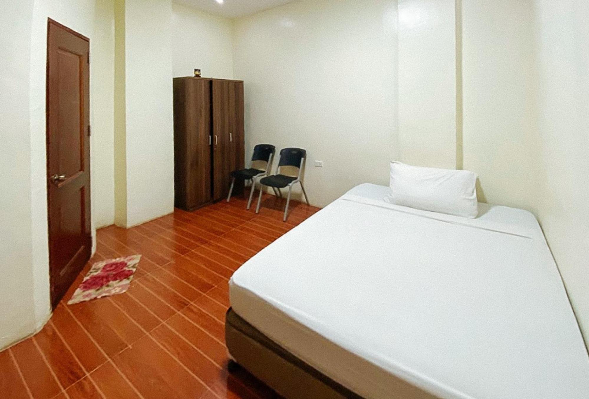 Reddoorz @ 4ks House Bogo Cebu Hotel *