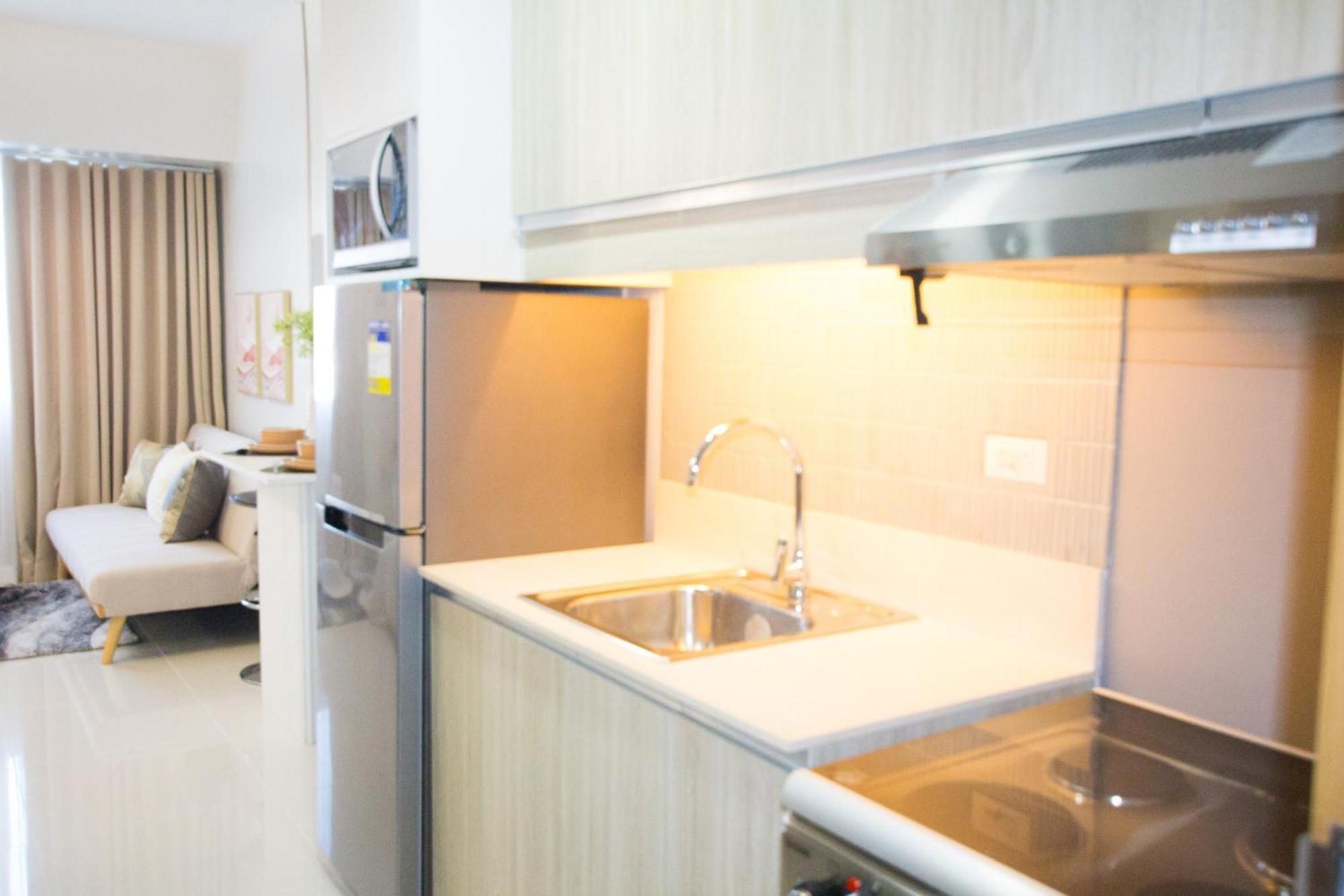 Apartment Casa - Vibrant Center Near Ayala Mall