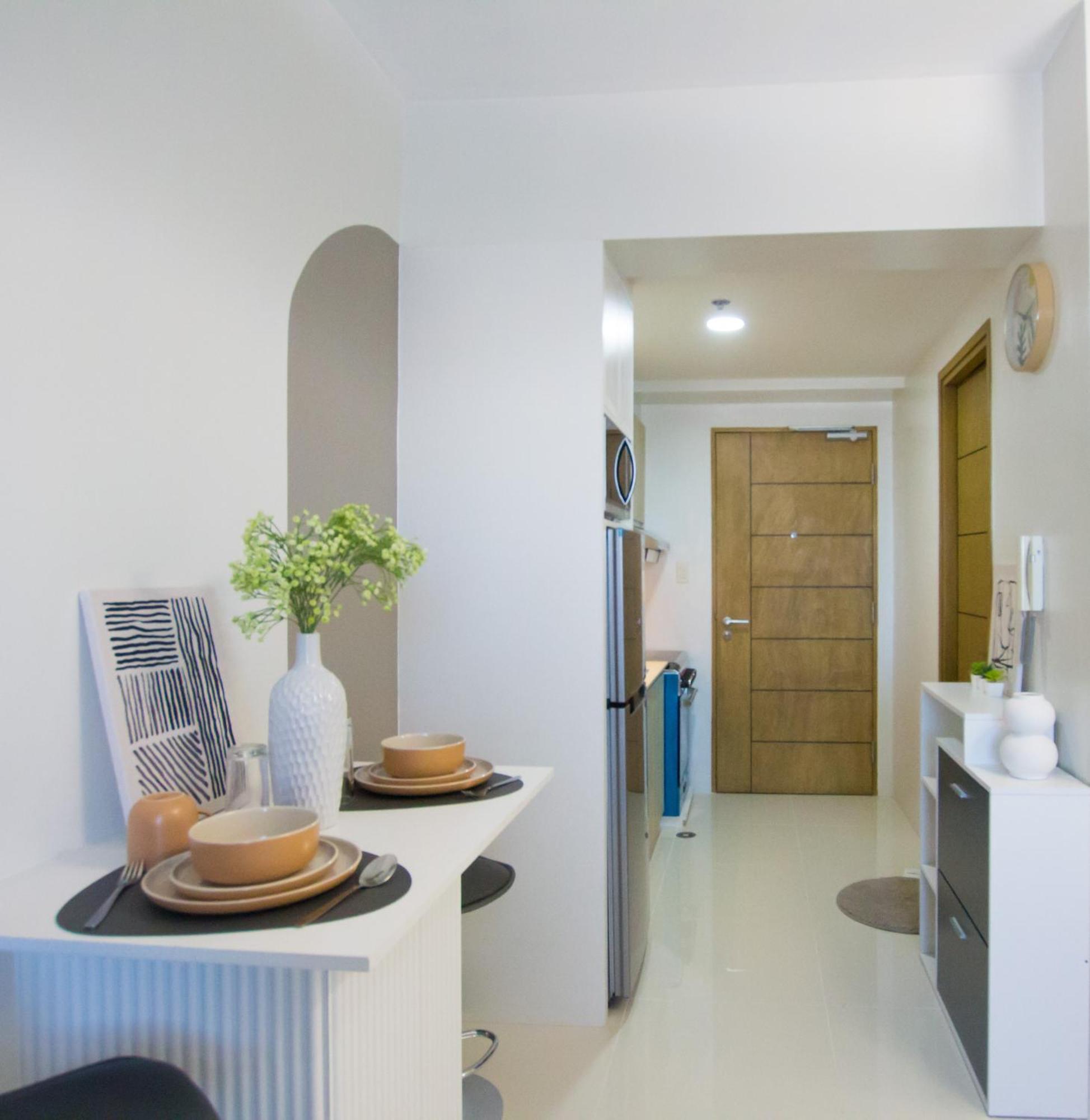 Casa - Vibrant Center Near Ayala Mall *