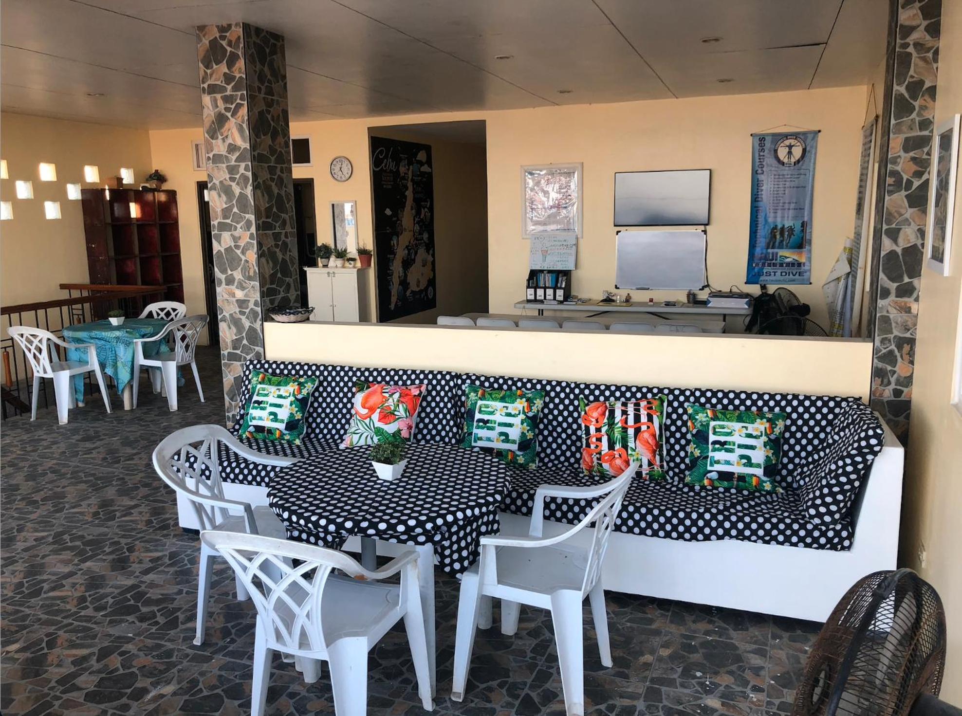 Cnc Dive At Cebu Hotel Lapu-Lapu City