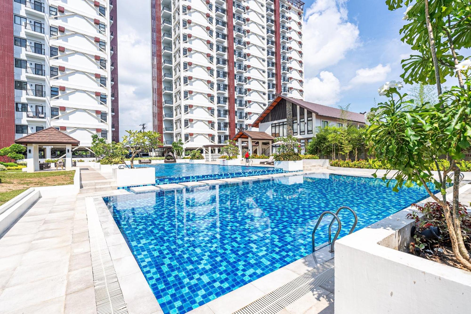 Apartment Chic With Pool Near Airport-2 To 7 Guest Sudtungan