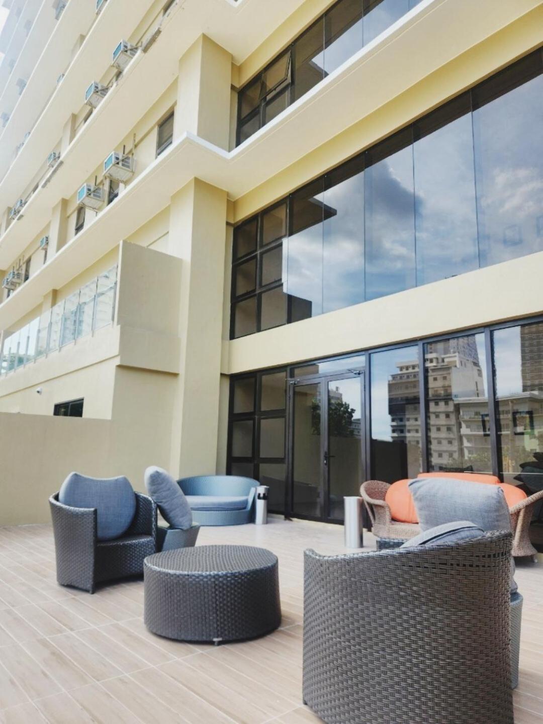 It Park Tree Wood New Furniture Water Front Casino 5m 1224