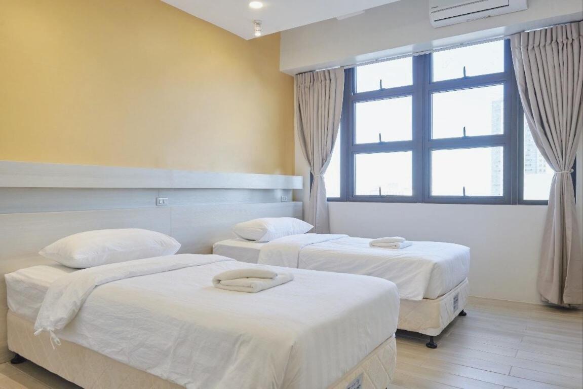 Apartment It Park Tree Wood New Furniture Water Front Casino 5m 1224 *