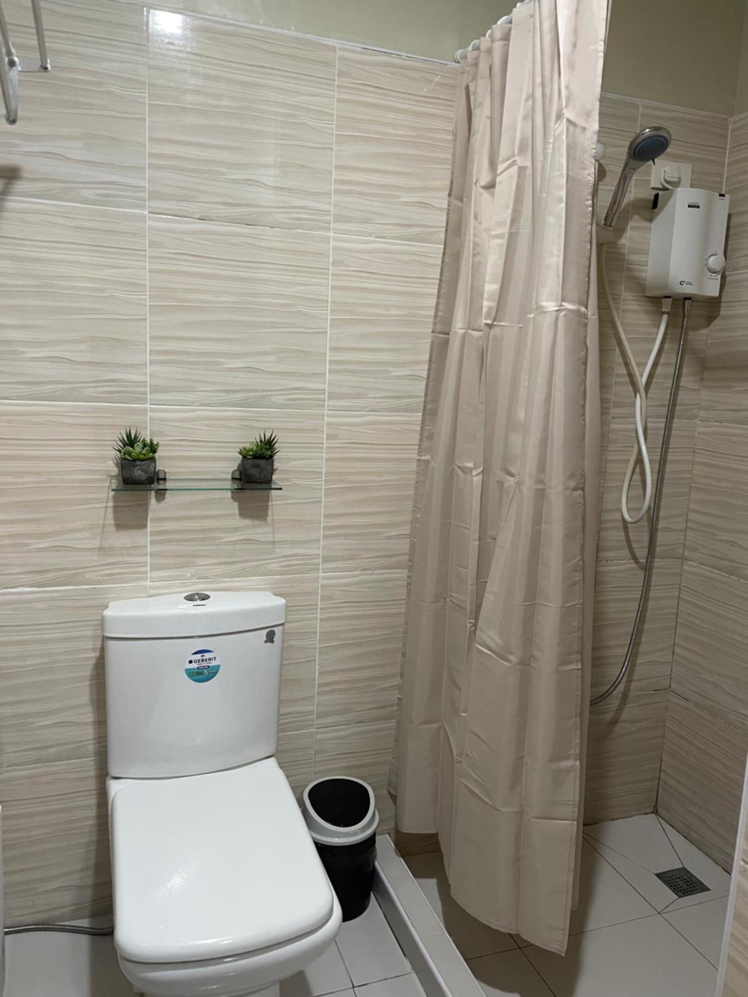 Hotel Bamboo Bay Community Mandaue City