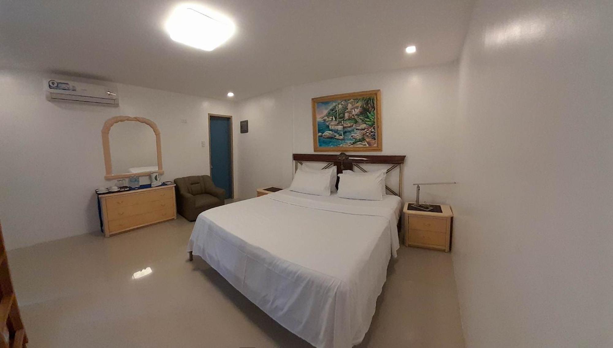 Tanyon Bay House *