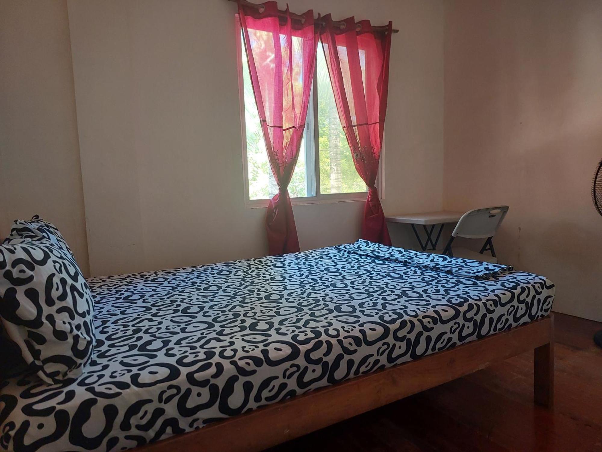 Guest house Stevrena Santa Fe (Cebu)