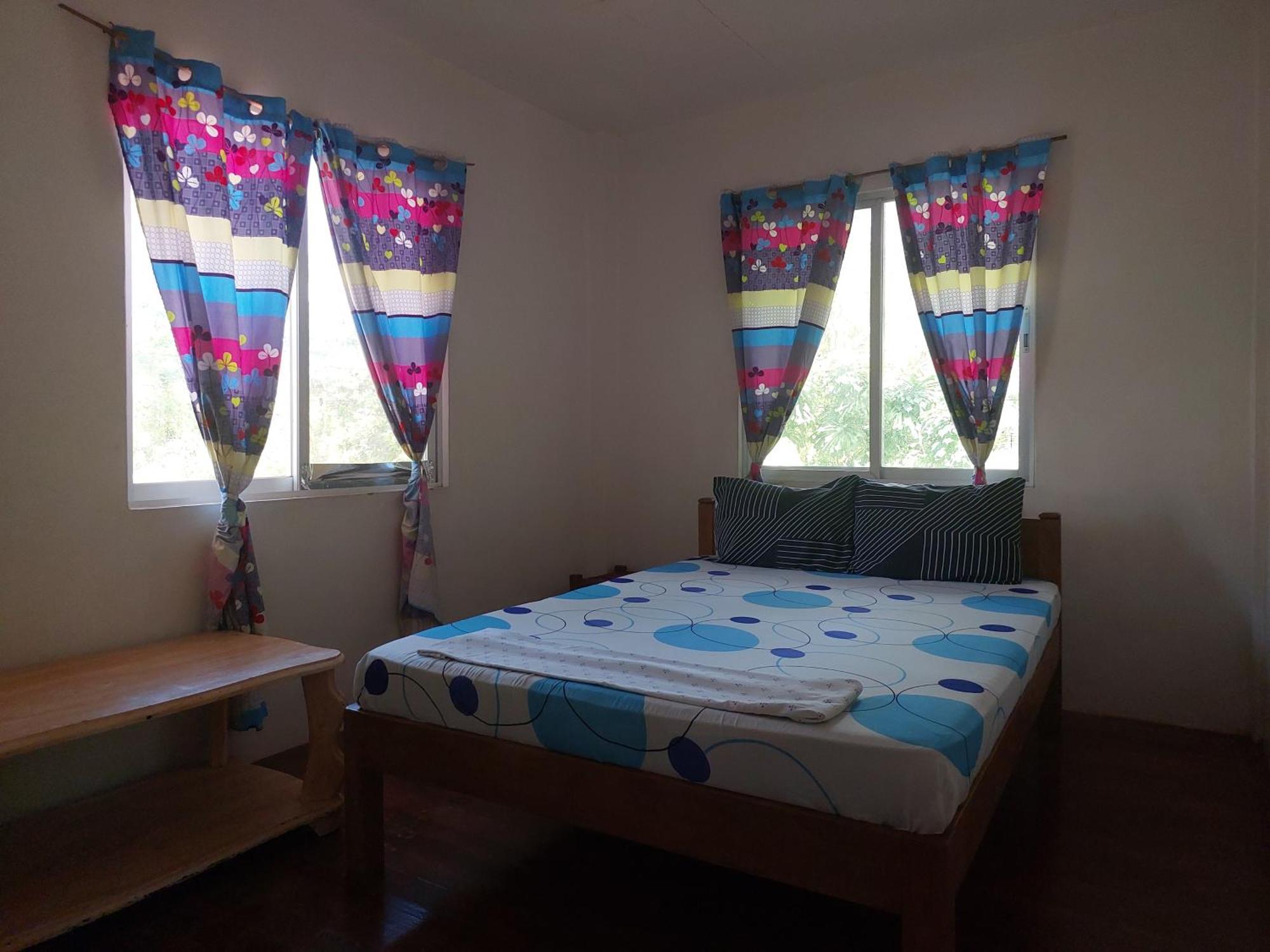Guest house Stevrena Santa Fe (Cebu)