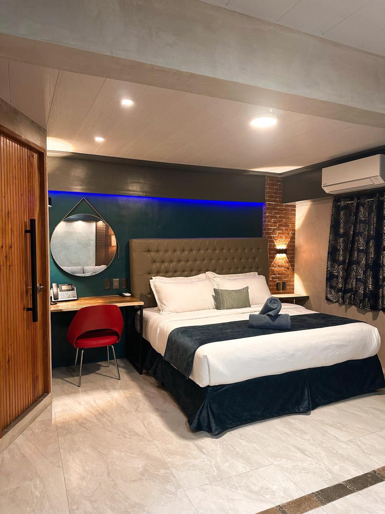 Hotel Blue Tulip - 4mins From Mactan Airport 5*