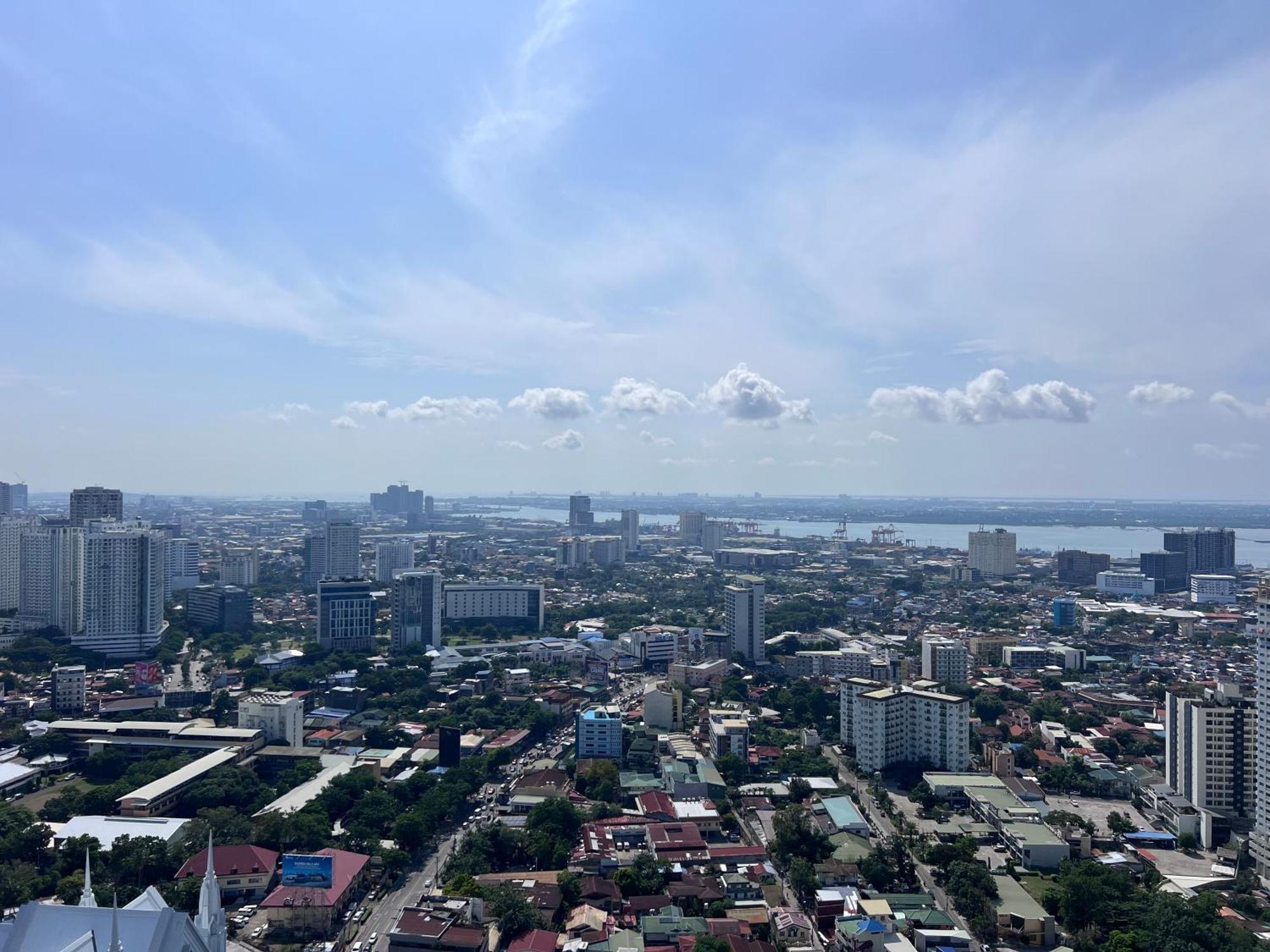 1 Bedrm Condo, Tower 2, Hor 101 * Cebu