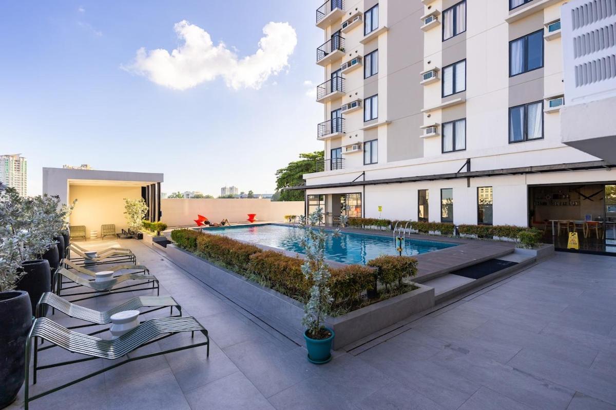 Apartamento Unit At The Median, Near It Park With Pool And Fast Wifi *