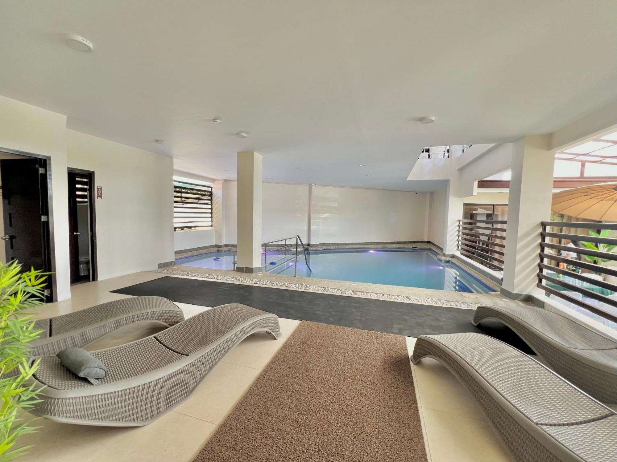 Lb Pietz House *